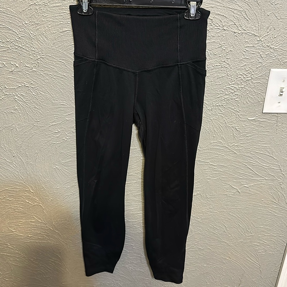 black leggings